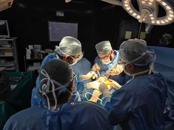 Dr Prashant Arya performing surgery